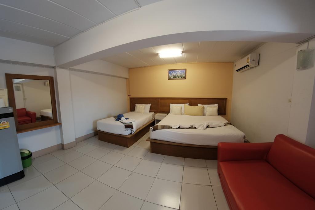 Rapeepong Hotel Nan Zewnętrze zdjęcie