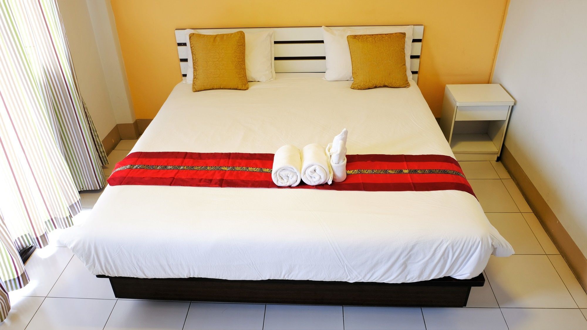 Rapeepong Hotel Nan Zewnętrze zdjęcie